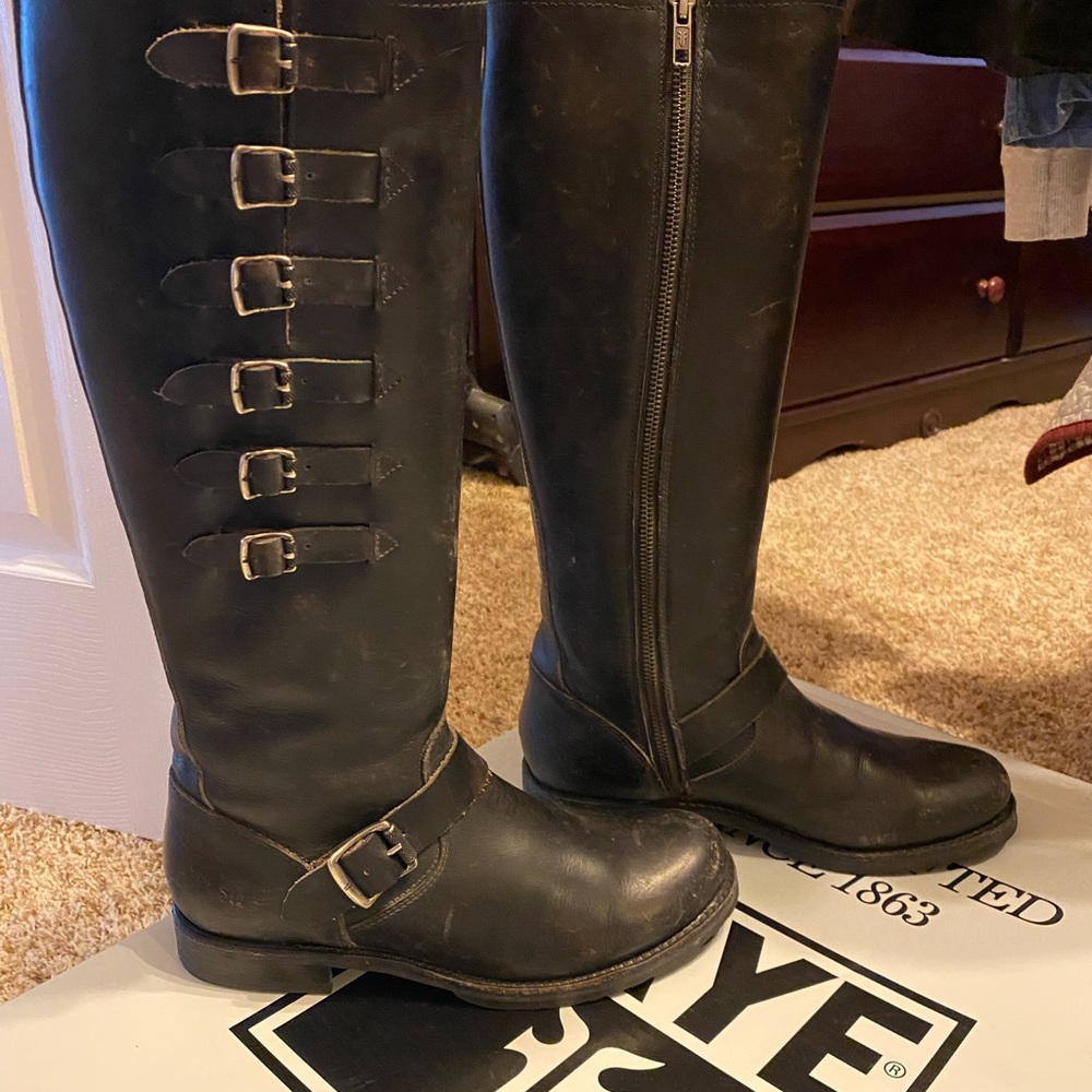 Frye Veronica Belted Tall boot